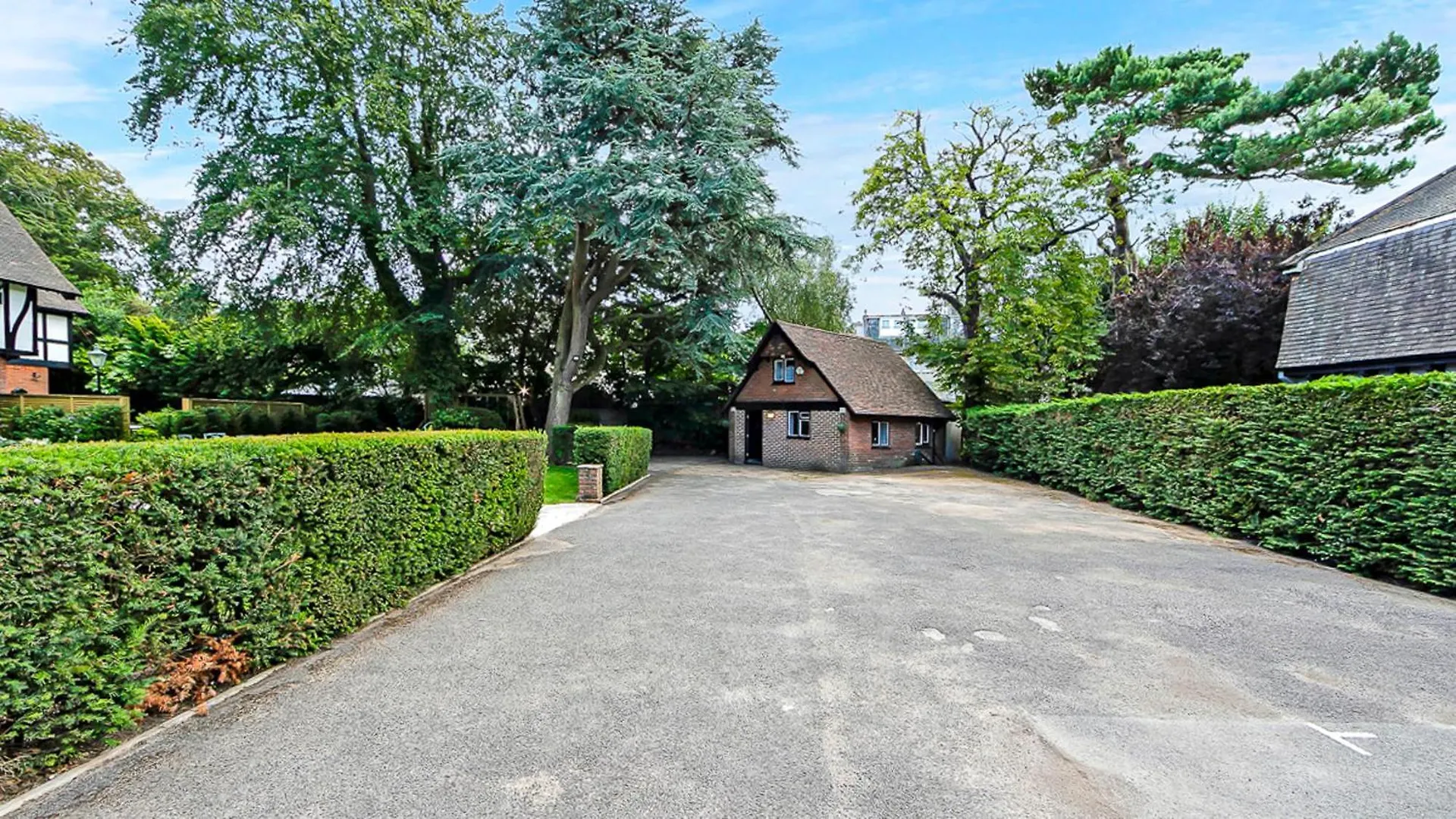 Tudor Grange Bournemouth Storbritannien